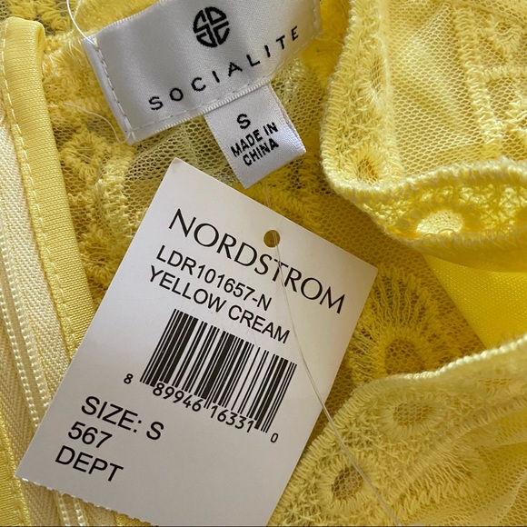 SOCIALITE // NORDSTROM Yellow Lace Dress S - Picture 4 of 6